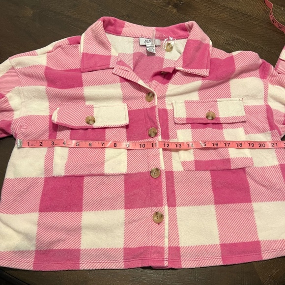 Pink plaid button down shirt with pockets in size XL - Picture 6 of 6